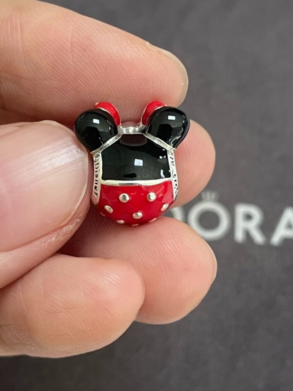 Disney Parks Pandora Minnie Mouse Icon Charm Exclusive